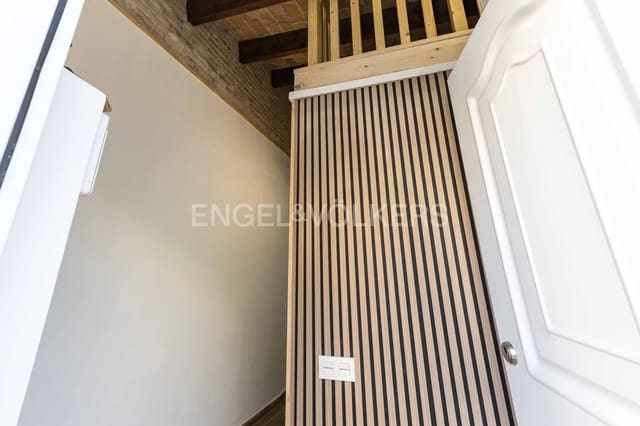 3 soveværelse Byhus til salg i El Prat de Llobregat - € 515.000 (Ref: 9090739)