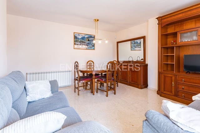 3 bedroom Apartment for sale in Terrassa - € 245,000 (Ref: 9090807)