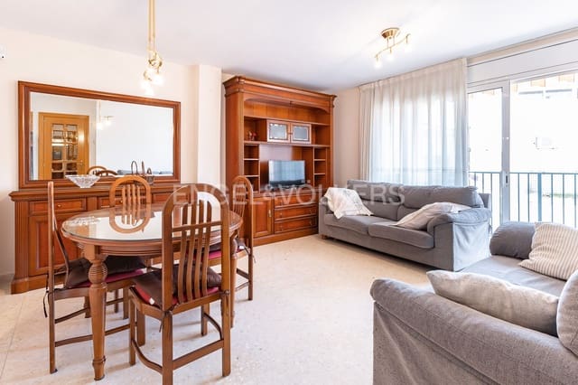 3 bedroom Apartment for sale in Terrassa - € 245,000 (Ref: 9090807)