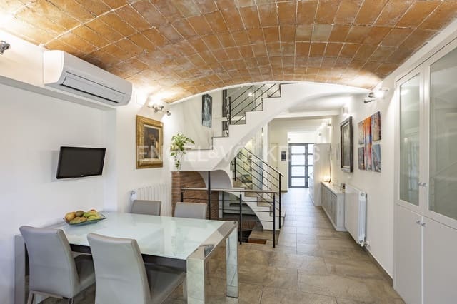 4 soverom Hus til salgs i Esparreguera - € 530 000 (Ref: 9090810)