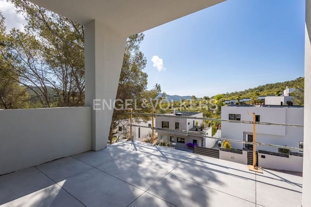 5 sypialnia Willa na sprzedaż w Sant Pere de Ribes z basenem garażem - 1 450 000 € (Ref: 9090822)