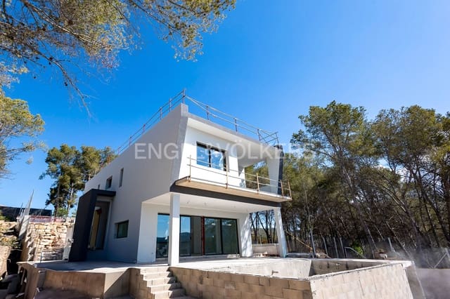 5 sypialnia Willa na sprzedaż w Sant Pere de Ribes z basenem garażem - 1 450 000 € (Ref: 9090822)