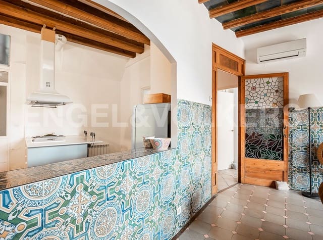 3 soveværelse Lejlighed til leje i La Dreta de L'Eixample, Barcelona by - € 2.500 (Ref: 9090865)