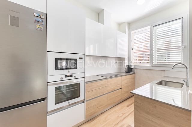 3 bedroom Apartment for sale in Mollet del Vallès - € 250,000 (Ref: 9090888)