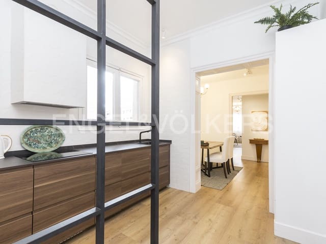 2 soveværelse Lejlighed til leje i La Dreta de L'Eixample, Barcelona by - € 2.400 (Ref: 9091031)