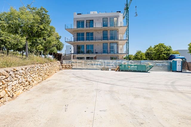 4 makuuhuone Huoneisto myytävänä paikassa Vilanova i la Geltrú mukana 
autotalli - 398 000 € (Ref: 9091036)