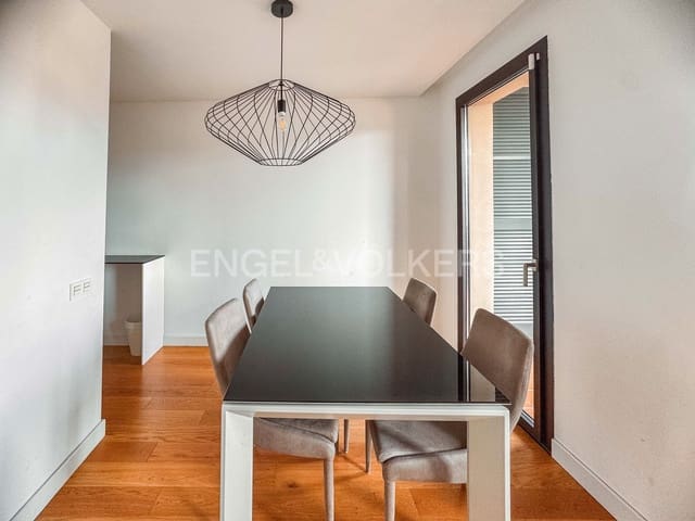 3 soveværelse Lejlighed til leje i La Dreta de L'Eixample, Barcelona by - € 3.500 (Ref: 9091045)