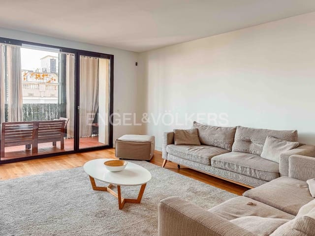 3 soveværelse Lejlighed til leje i La Dreta de L'Eixample, Barcelona by - € 3.500 (Ref: 9091045)