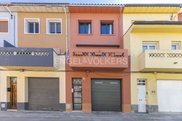 3 sypialnia Dom na sprzedaż w Santa Eugènia de Berga z garażem - 375 000 € (Ref: 9091068)