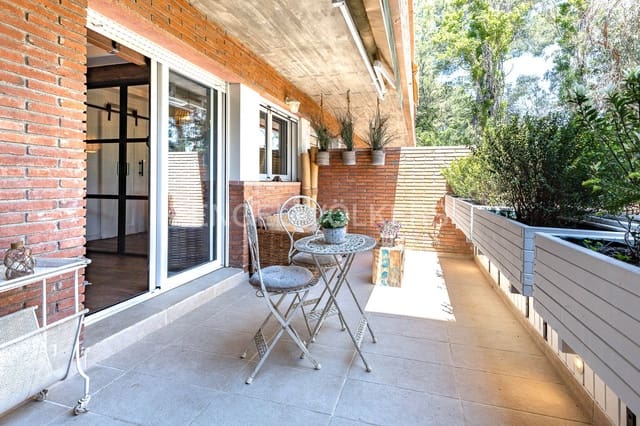 2 quarto Apartamento para venda em Sant Cugat del Vallès com garagem - 590 000 € (Ref: 9091104)