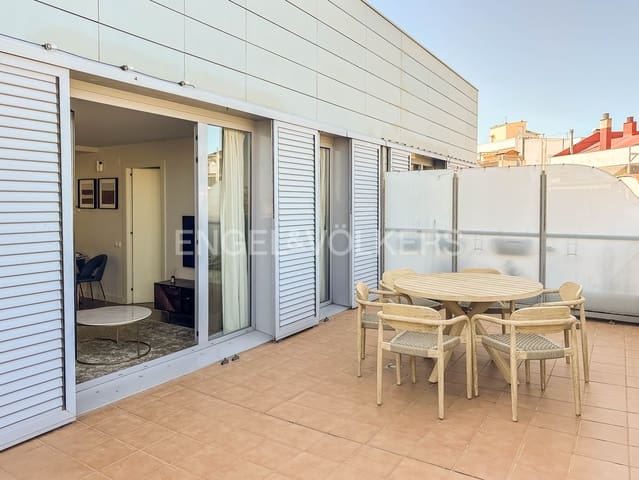 2 soveværelse Penthouse til leje i La Dreta de L'Eixample, Barcelona by - € 3.000 (Ref: 9091118)