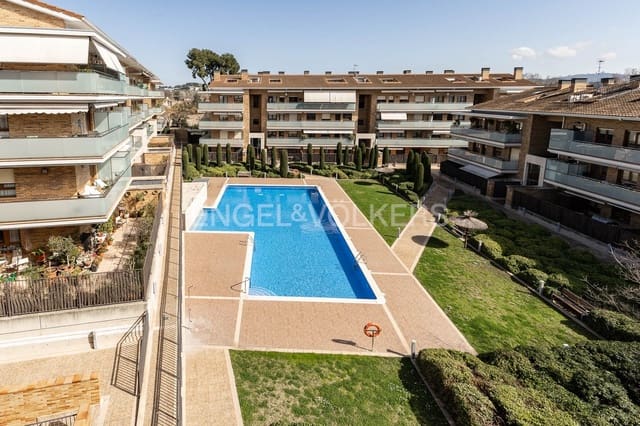 4 soveværelse Lejlighed til salg i Mira-Sol, Sant Cugat del Vallès med swimmingpool garage - € 780.000 (Ref: 9091186)