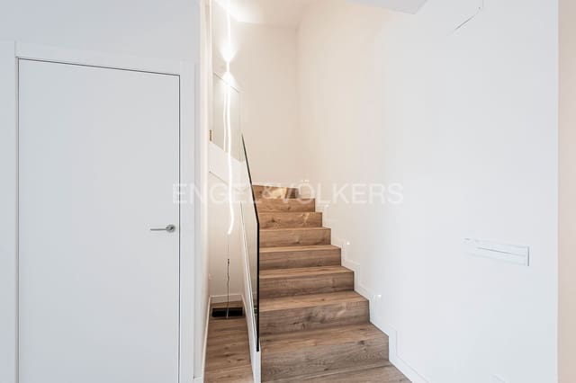 4 soveværelse Semi-Rækkehus til leje i Gavà med swimmingpool garage - € 8.500 (Ref: 9091220)