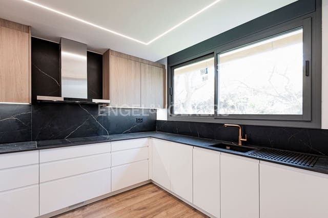 4 soveværelse Semi-Rækkehus til leje i Gavà med swimmingpool garage - € 8.500 (Ref: 9091220)