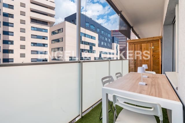 2 soveværelse Lejlighed til leje i Provençals del Poblenou, Barcelona by - € 2.300 (Ref: 9091259)
