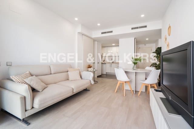 2 soveværelse Lejlighed til leje i Provençals del Poblenou, Barcelona by - € 2.300 (Ref: 9091259)