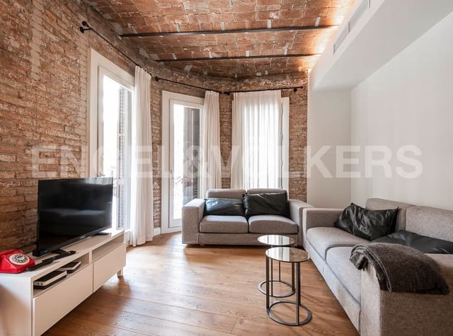 3 soveværelse Lejlighed til leje i Sant Pere, Santa Caterina i La Ribera, Barcelona by - € 3.500 (Ref: 9091440)