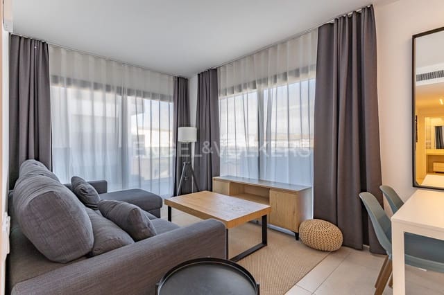 3 makuuhuone Huoneisto vuokrattavana paikassa La Verneda i La Pau, Barcelona kaupunki mukana uima-altaan - 1 807 € (Ref: 9091491)