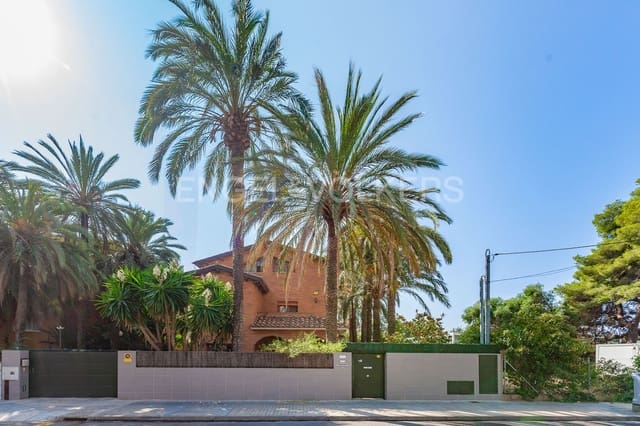 8 quarto Moradia para venda em Castelldefels com piscina - 2 950 000 € (Ref: 9091539)