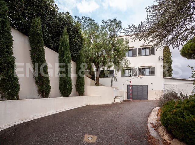4 soveværelse Villa til salg i Cabrera de Mar med swimmingpool garage - € 925.000 (Ref: 9091589)
