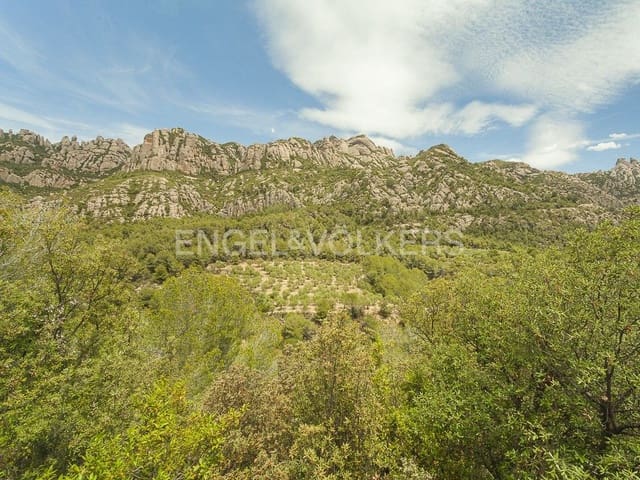 6 soveværelse Finca/Landehus til leje i El Bruc med swimmingpool garage - € 47.000 (Ref: 9091601)