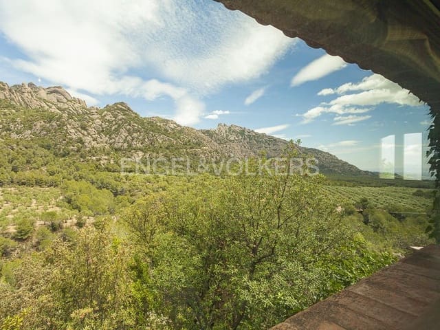 6 soveværelse Finca/Landehus til leje i El Bruc med swimmingpool garage - € 47.000 (Ref: 9091601)