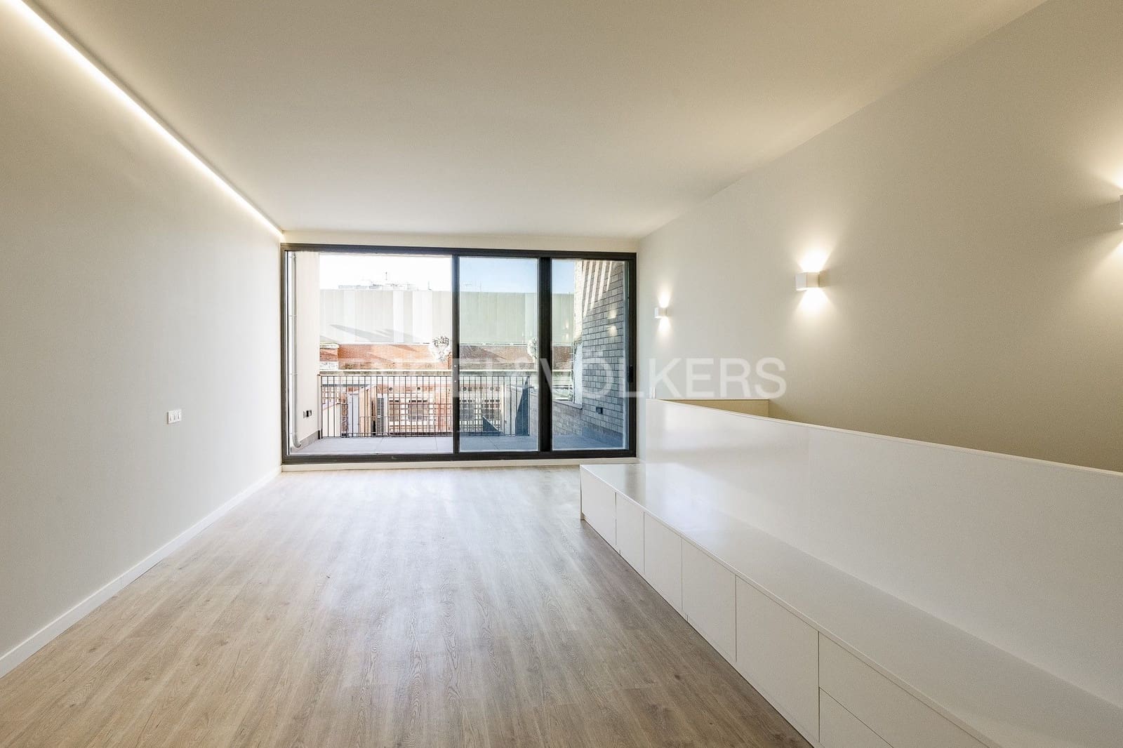 4 soveværelse Byhus til salg i Molins de Rei med garage - € 900.000 (Ref: 9091714)