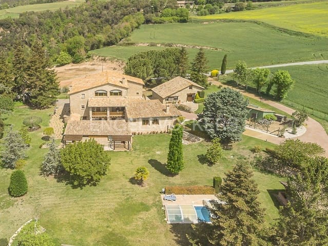 10 soveværelse Finca/Landehus til salg i Gurb med swimmingpool - € 2.950.000 (Ref: 9091745)