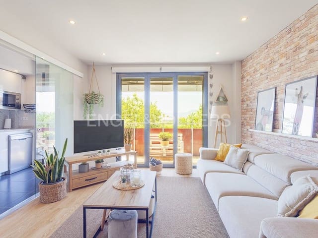 4 soveværelse Lejlighed til salg i Sant Just Desvern med swimmingpool garage - € 650.000 (Ref: 9091772)