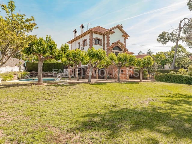 6 bedroom Villa for sale in Mira-Sol, Sant Cugat del Vallès with pool garage - € 1,550,000 (Ref: 9091810)