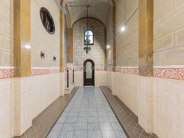 27 soverom Hus til salgs i La Vila de Gràcia, Barcelona by - € 4 500 000 (Ref: 9093331)