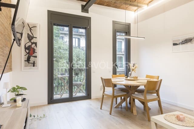 2 soveværelse Lejlighed til leje i La Nova Esquerra de L'Eixample, Barcelona by - € 1.950 (Ref: 9100122)