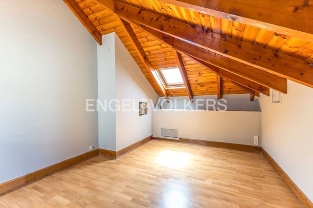 5 soveværelse Penthouse til leje i Sarrià, Barcelona by med garage - € 6.200 (Ref: 9103451)