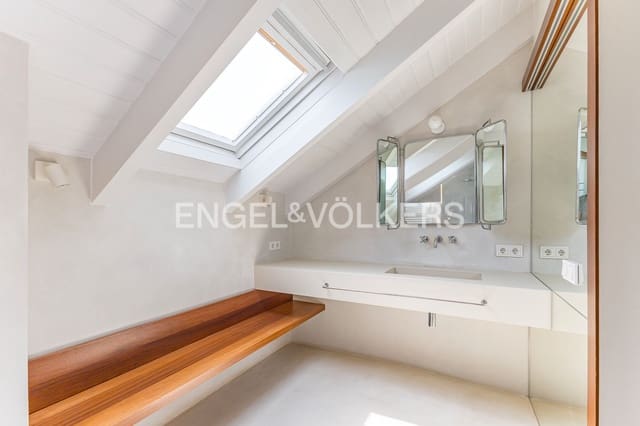 5 soveværelse Penthouse til leje i Sarrià, Barcelona by med garage - € 6.200 (Ref: 9103451)