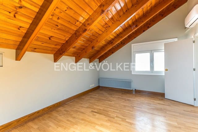 5 soveværelse Penthouse til leje i Sarrià, Barcelona by med garage - € 6.200 (Ref: 9103451)