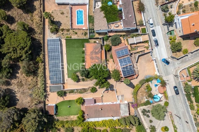 20 camera da letto Hotel in vendita in Canet de Mar con piscina garage - 1.100.000 € (Rif: 9105291)