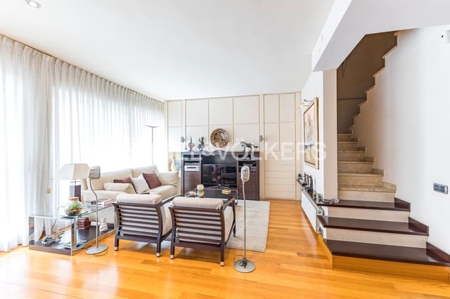 5 soverom Hus til salgs i El Putxet i El Farró, Barcelona by med garasje - € 1 450 000 (Ref: 9110932)