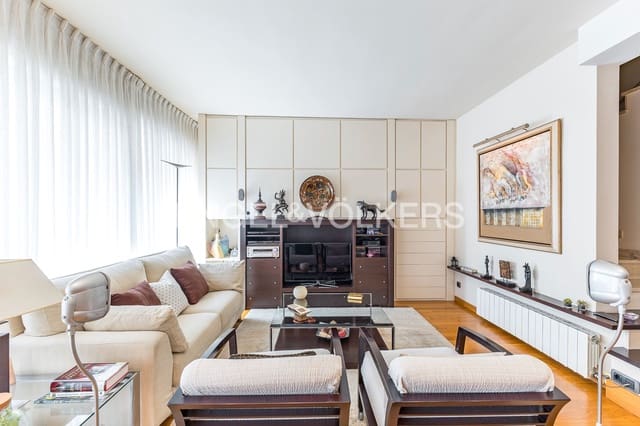 5 soverom Hus til salgs i El Putxet i El Farró, Barcelona by med garasje - € 1 450 000 (Ref: 9110932)