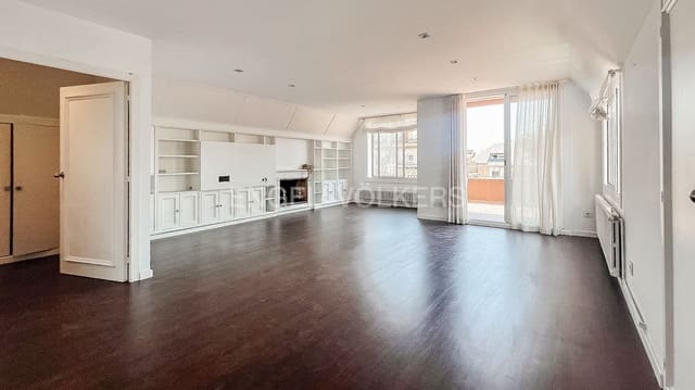 3 bedroom Penthouse for rent in Les Tres Torres, Barcelona city with garage - € 3,500 (Ref: 9114918)