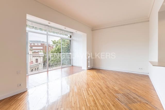 3 soveværelse Lejlighed til leje i La Dreta de L'Eixample, Barcelona by - € 3.900 (Ref: 9115610)