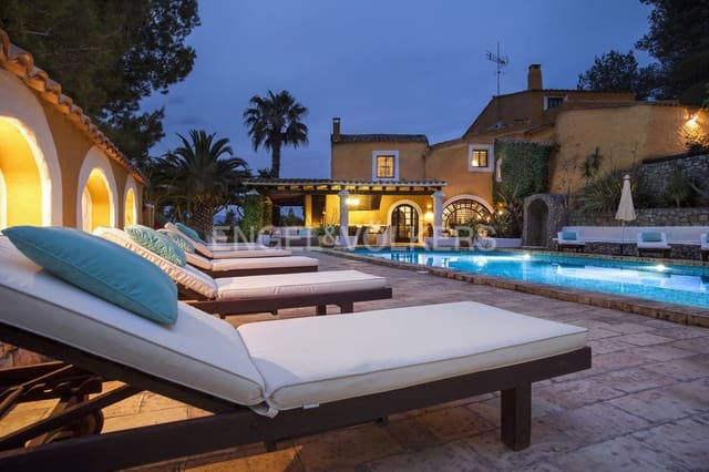 9 sypialnia Willa na sprzedaż w Canyelles z basenem - 2 750 000 € (Ref: 9117428)