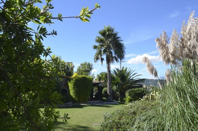 9 sypialnia Willa na sprzedaż w Canyelles z basenem - 2 750 000 € (Ref: 9117428)