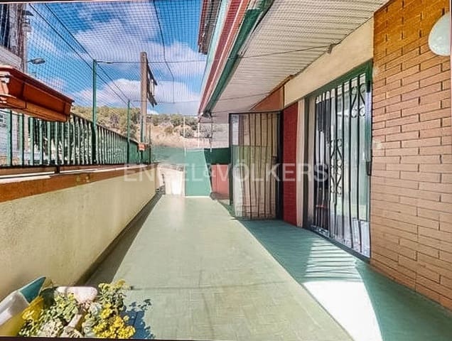 3 soveværelse Lejlighed til salg i Canet de Mar - € 250.000 (Ref: 9124313)