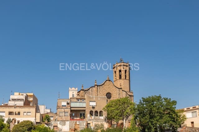 4 soveværelse Byhus til salg i Sant Boi de Llobregat - € 600.000 (Ref: 9125885)