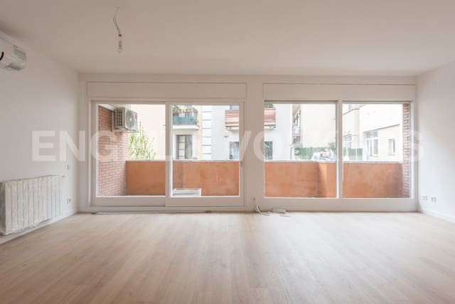 5 soveværelse Lejlighed til leje i El Putxet i El Farró, Barcelona by med garage - € 4.000 (Ref: 9125887)