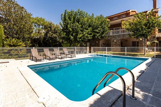 7 soveværelse Villa til salg i Vilassar de Dalt med swimmingpool garage - € 1.000.000 (Ref: 9126169)