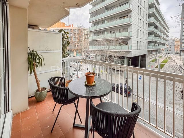 2 soveværelse Lejlighed til leje i La Nova Esquerra de L'Eixample, Barcelona by - € 2.400 (Ref: 9126426)