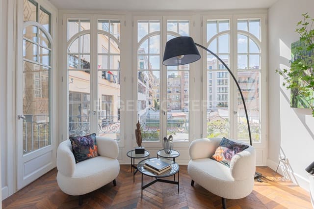 3 soveværelse Lejlighed til leje i La Dreta de L'Eixample, Barcelona by - € 12.000 (Ref: 9127742)
