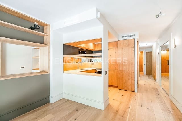 1 soveværelse Lejlighed til salg i La Nova Esquerra de L'Eixample, Barcelona by - € 370.000 (Ref: 9129184)