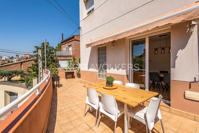 3 makuuhuone Huoneisto vuokrattavana paikassa Esplugues de Llobregat - 2 400 € (Ref: 9129187)